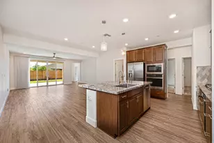 12808 Montbrook Way, Rancho Cordova, CA 95742 - Photo 32