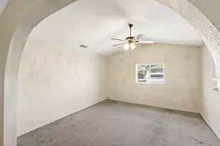 402 S 3rd Ave, Oakdale, CA 95361 - Photo 10