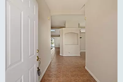 20269 S Macarthur Drive, Tracy, CA 95304 - Photo 10