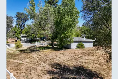 10640 Devonshire Circle, Penn Valley, CA 95946 - Photo 14