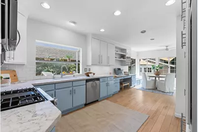 1541 35th Street, Sacramento, CA 95816 - Photo 8