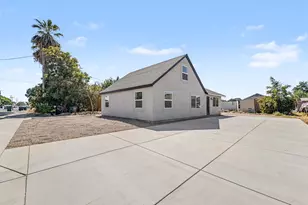 3443 10th St, Ceres, CA 95307 - Photo 1