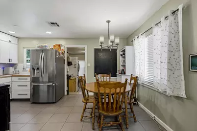229 Kavanagh Avenue, Modesto, CA 95350 - Photo 6