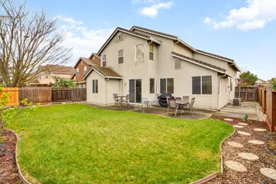 121 Alcantar Circle, Sacramento, CA 95834 - Photo 8