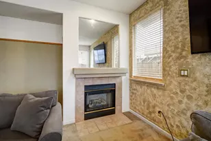 121 Alcantar Cir, Sacramento, CA 95834 - Photo 22