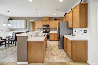 121 Alcantar Circle, Sacramento, CA 95834 - Photo 30