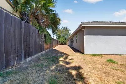 898 Morales Court, Ceres, CA 95351 - Photo 26