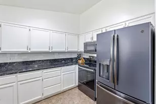 1830 Whispering Oaks Dr, Yuba City, CA 95991 - Photo 6