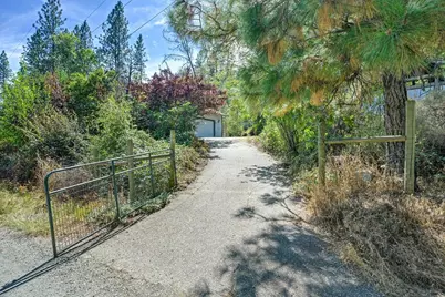 10520 Oak Springs Road, Penn Valley, CA 95946 - Photo 6