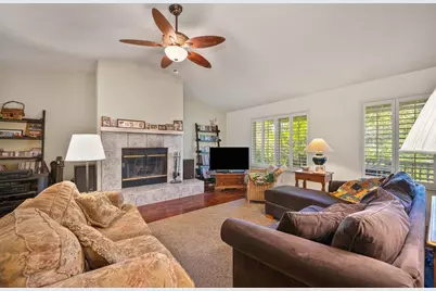 10520 Oak Springs Road, Penn Valley, CA 95946 - Photo 22