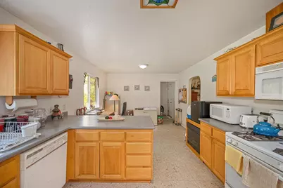 10520 Oak Springs Road, Penn Valley, CA 95946 - Photo 28
