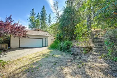 10520 Oak Springs Road, Penn Valley, CA 95946 - Photo 8