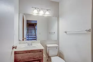 937 Claremont Ct, Modesto, CA 95356 - Photo 20