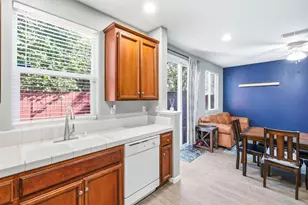 2875 Tourbrook Way, Sacramento, CA 95833 - Photo 14