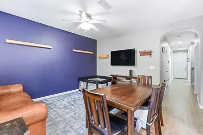2875 Tourbrook Way, Sacramento, CA 95833 - Photo 6