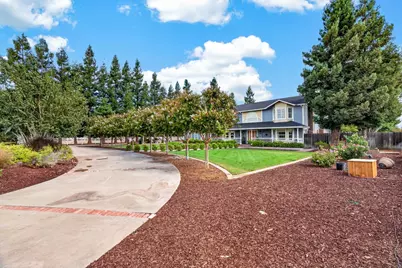 310 S Bern Avenue, Stockton, CA 95215 - Photo 6