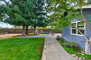310 S Bern Ave, Stockton, CA 95215 - Photo 46