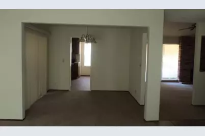 8309 Crossoak Way, Orangevale, CA 95662 - Photo 2