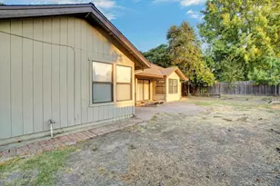 8309 Crossoak Way, Orangevale, CA 95662 - Photo 6