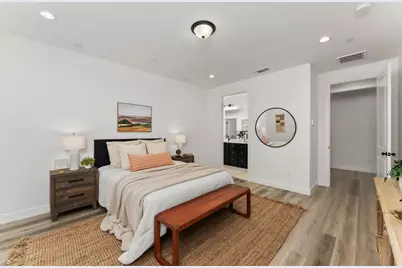 2352 Bronze Star Way, Sacramento, CA 95818 - Photo 28