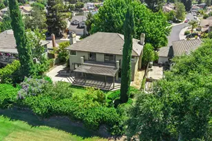 9201 Laguna Lake Way, Elk Grove, CA 95758 - Photo 4