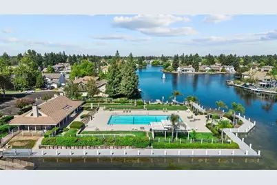 9201 Laguna Lake Way, Elk Grove, CA 95758 - Photo 72