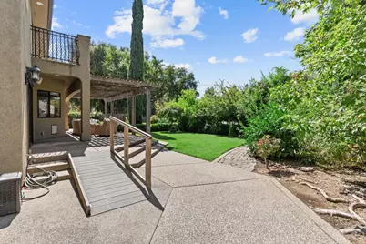 9201 Laguna Lake Way, Elk Grove, CA 95758 - Photo 70