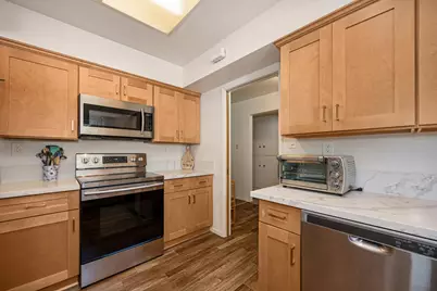 4790 American River Drive, Carmichael, CA 95608 - Photo 8