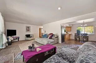4790 American River Dr, Carmichael, CA 95608 - Photo 14