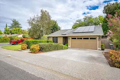 1462 Love Way, Auburn, CA 95603 - Photo 2