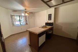 7821 Shimmer River Ln, Citrus Heights, CA 95610 - Photo 2