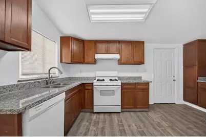 5744 39th Street, Sacramento, CA 95824 - Photo 8