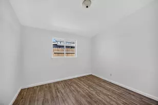 5744 39th St, Sacramento, CA 95824 - Photo 12