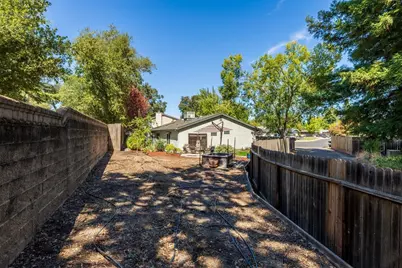 6431 Little River Court, Citrus Heights, CA 95621 - Photo 46
