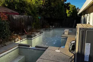 8928 Hollowstone Way, Sacramento, CA 95828 - Photo 2