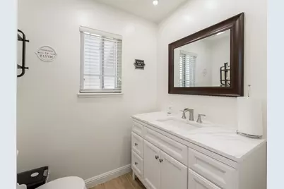 5222 Locust Avenue, Carmichael, CA 95608 - Photo 24