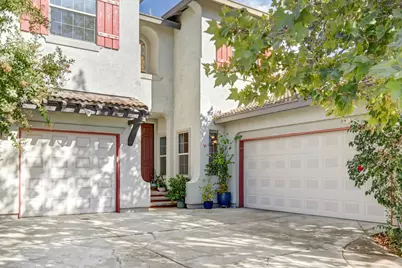 10169 Brenna Way, Elk Grove, CA 95757 - Photo 2