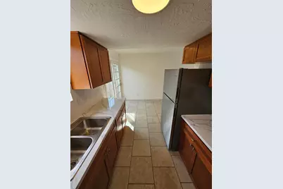 9525 Kelley Drive, Stockton, CA 95209 - Photo 4