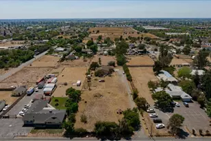 7810 Elsie Ave, Sacramento, CA 95828 - Photo 6