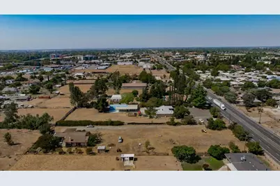 7810 Elsie Avenue, Sacramento, CA 95828 - Photo 64
