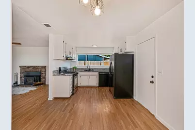 4801 Willowbrook Drive, Sacramento, CA 95842 - Photo 10