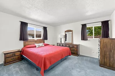 10807 Berwick Way, Rancho Cordova, CA 95670 - Photo 24