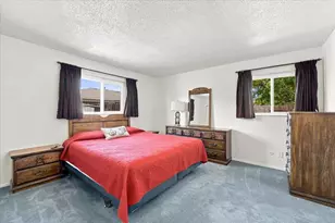 10807 Berwick Way, Rancho Cordova, CA 95670 - Photo 24
