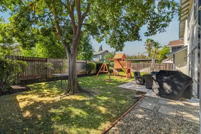 6816 Fall Breeze Court, Elk Grove, CA 95758 - Photo 58
