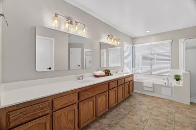 6816 Fall Breeze Court, Elk Grove, CA 95758 - Photo 46