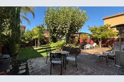 8121 Genex Way, Elk Grove, CA 95757 - Photo 36