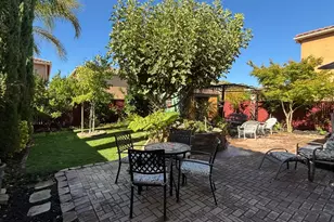 8121 Genex Way, Elk Grove, CA 95757 - Photo 36