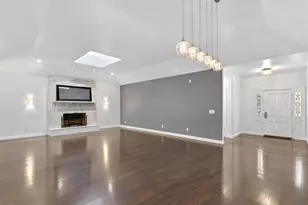 2612 Huntington Rd, Sacramento, CA 95864 - Photo 6