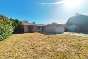3425 Daily Ct, Anderson, CA 96007 - Photo 2