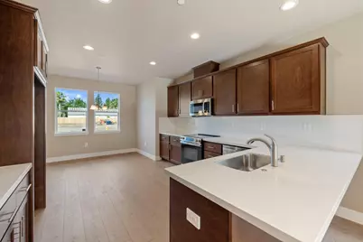 1836 Lovejoy Place, Manteca, CA 95337 - Photo 2